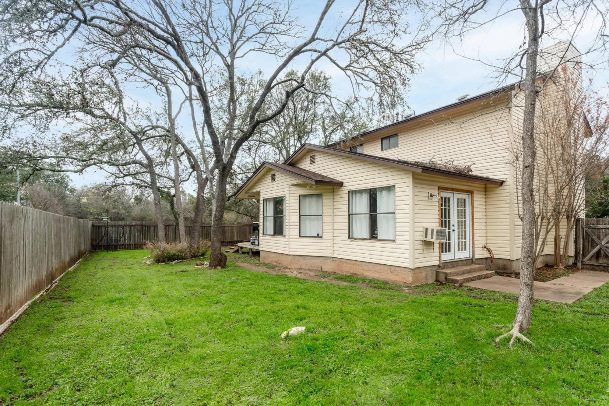 Pet-Friendly Southwest Austin Home With Bbq Exterior photo